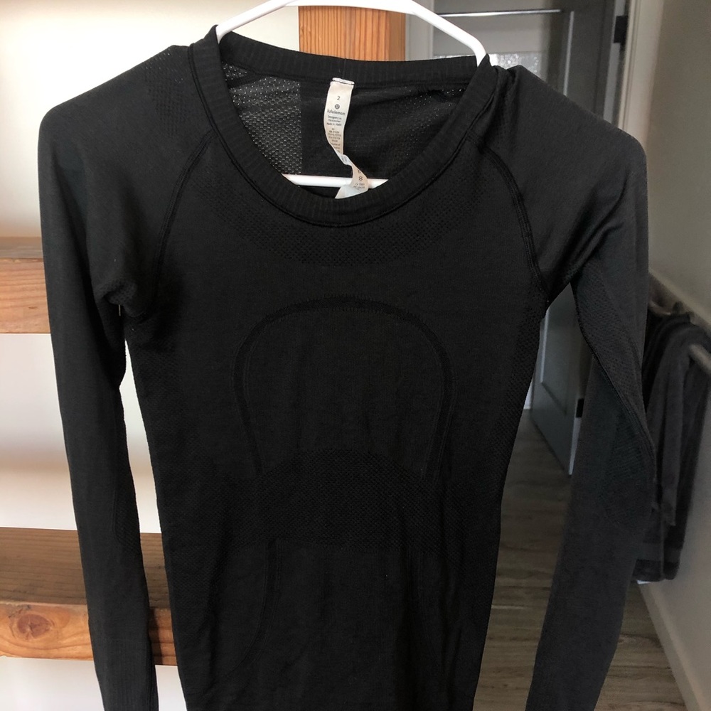 Lululemon swiftly long sleeve